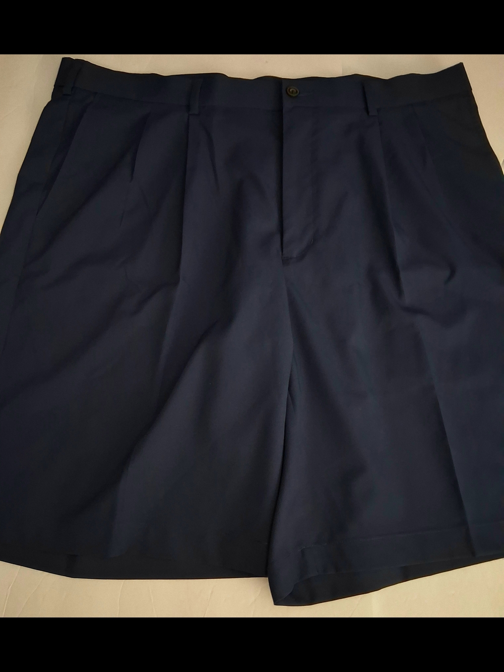 Tailored Flat-Front Men's Shorts in Navy
